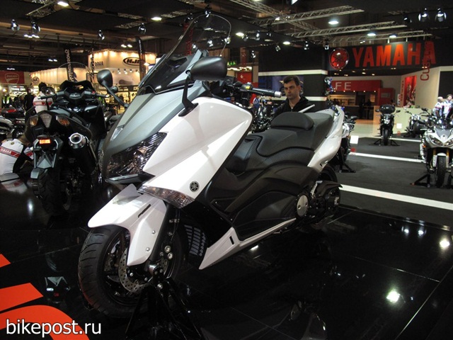 Максискутер Yamaha T-Max (АБС) 2012