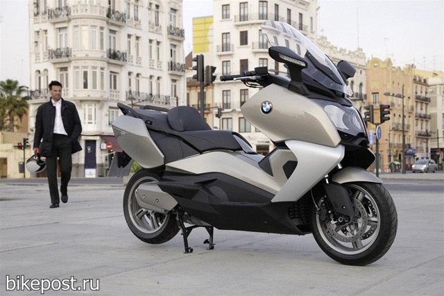 Новые скутеры BMW C600 Sport и BMW  C600GT 2012